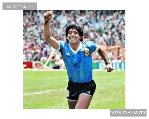 足球明星私生活曝光引发热议真实照片震撼网友反响不一