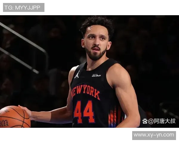 热火与尼克斯激战正酣球迷期待精彩对决与精彩瞬间 热火与尼克斯激战正酣球迷期待精彩对决与精彩瞬间